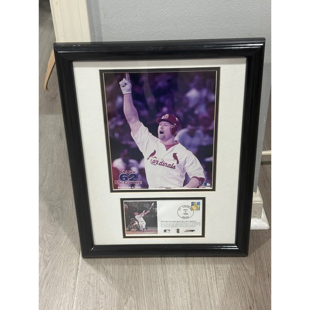 Mark McGwire 62 Home Run Record Framed Photo & Stamp